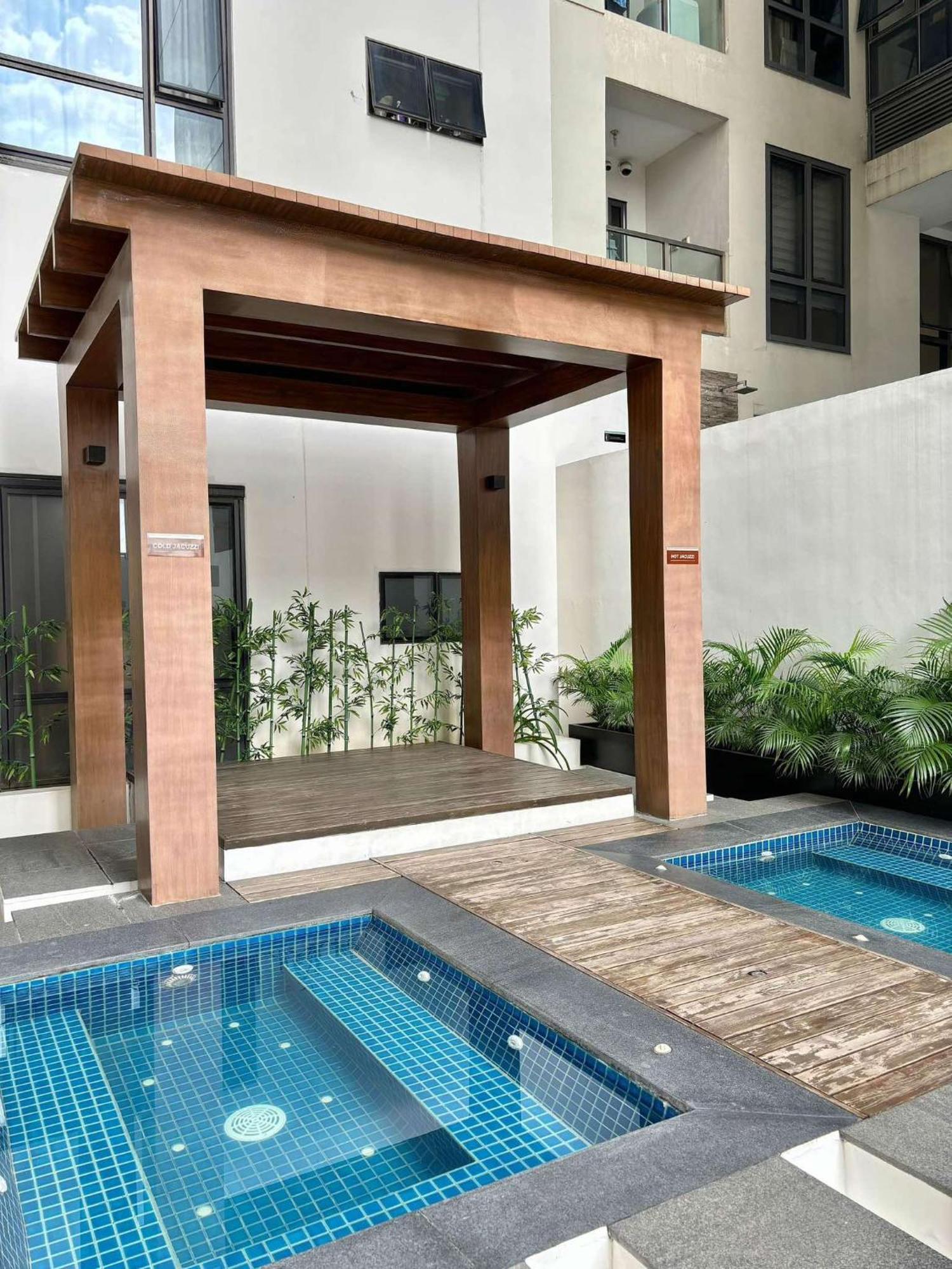 Greenbelt Hamilton Tower 1 Legazpi Makati City Ngoại thất bức ảnh