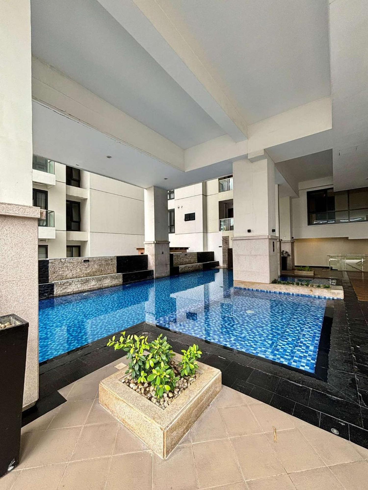 Greenbelt Hamilton Tower 1 Legazpi Makati City Ngoại thất bức ảnh