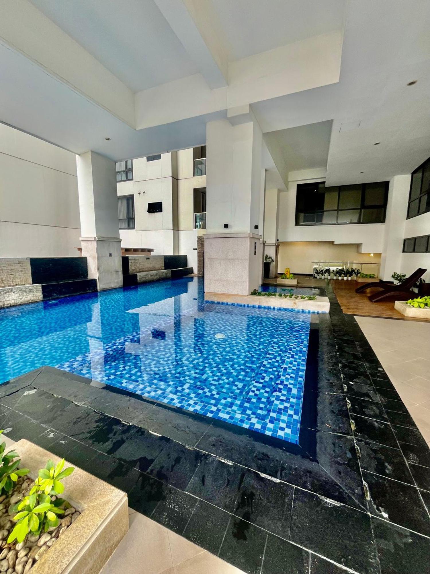 Greenbelt Hamilton Tower 1 Legazpi Makati City Ngoại thất bức ảnh