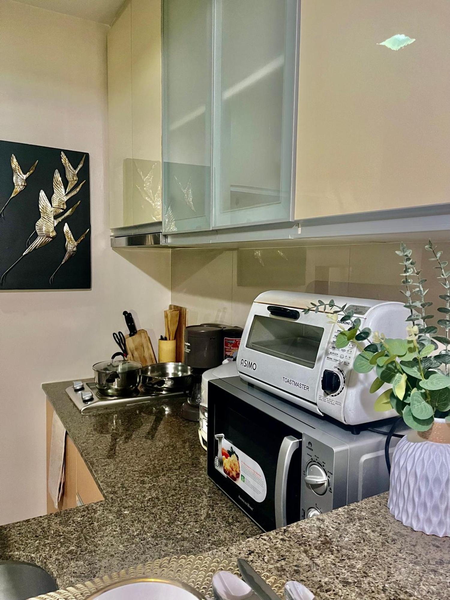 Greenbelt Hamilton Tower 1 Legazpi Makati City Ngoại thất bức ảnh