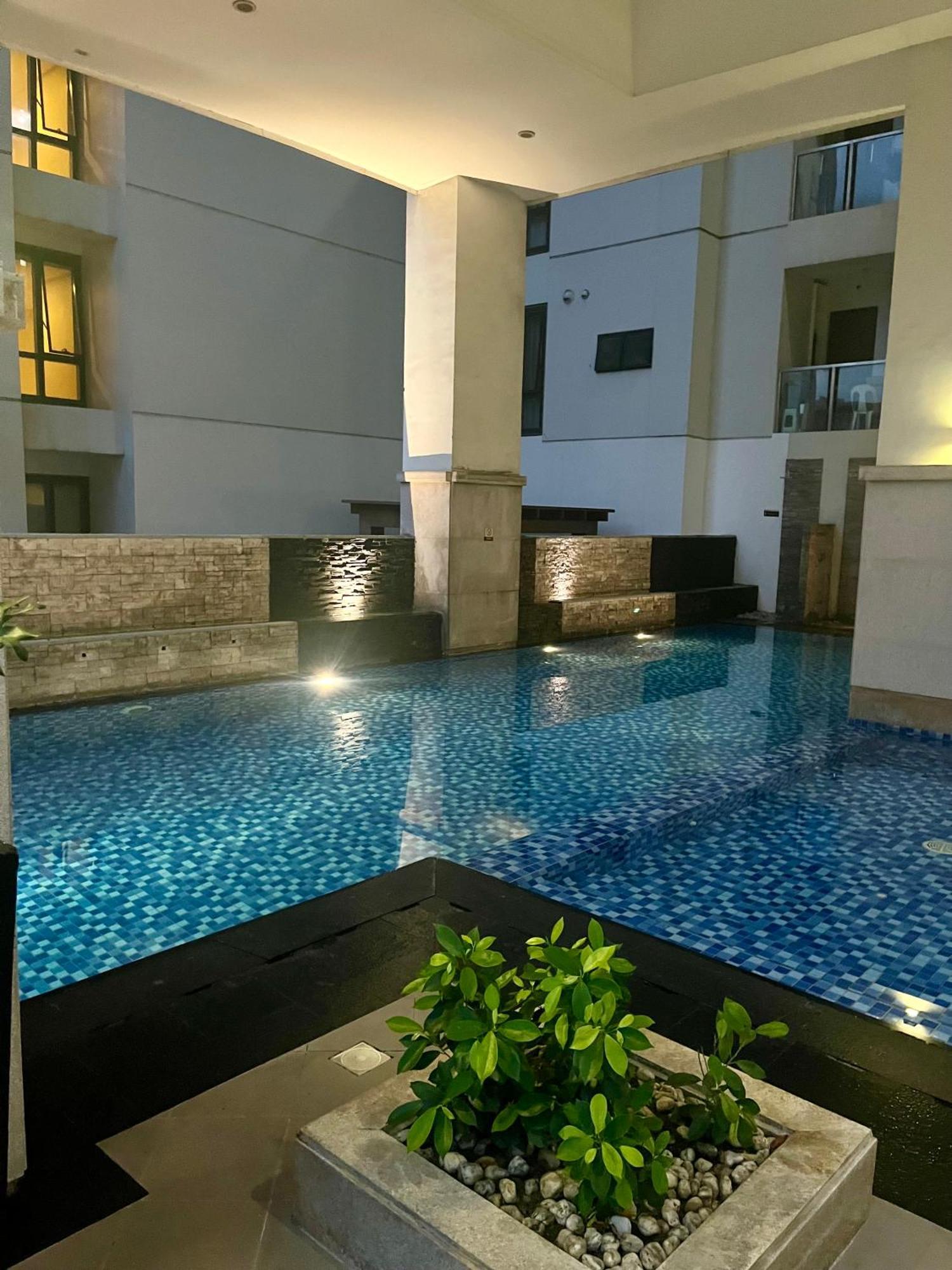 Greenbelt Hamilton Tower 1 Legazpi Makati City Ngoại thất bức ảnh
